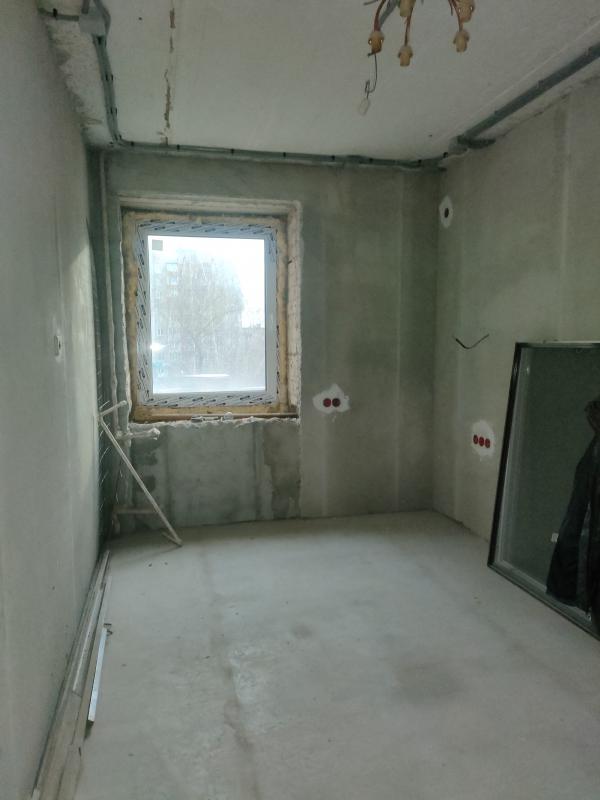 Продам 2-х комнатную квартиру с раздельными ходами. - Новотроицк