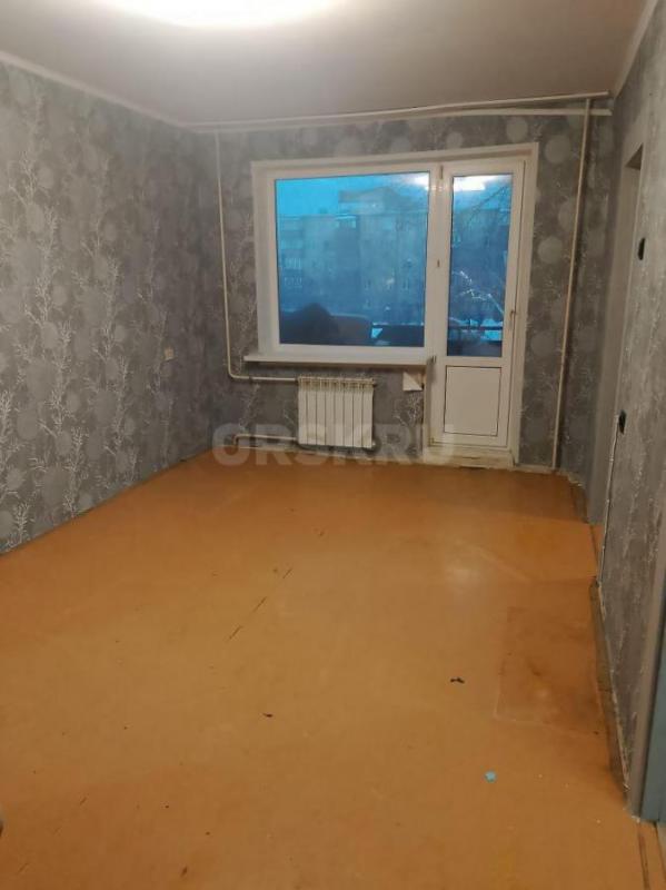 Сдам 3-х комнатную квартиру

Адрес : Пацаева 9а, квартира находится на 2 этаже

не мебелирована, - Орск