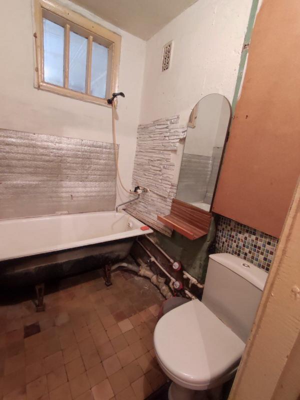 На продаже 1 комн квартира по адресу: г. - Новотроицк