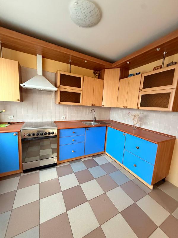 Представляем вашему вниманию отличную 3-х комн. - Новотроицк