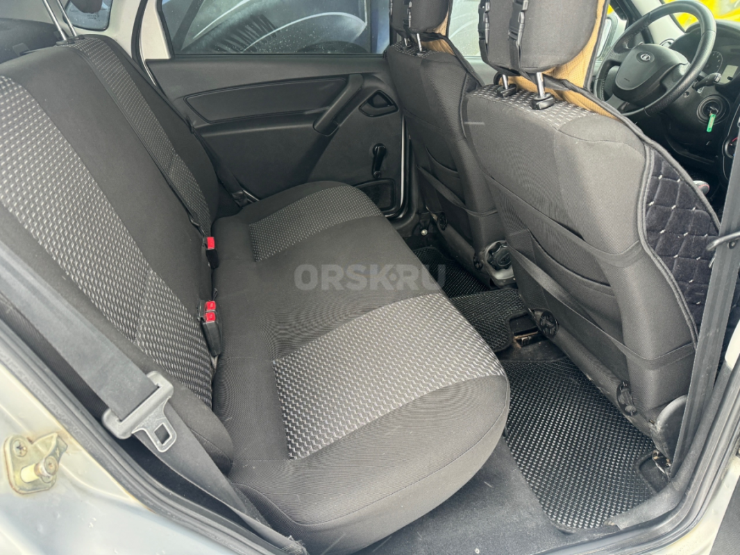 В продаже LADA GRANTA
2 ВЛАДЕЛЕЦ.
2017 года выпуска.
145.000тысяч пробега
Двигатель 1.6 (8 клапа - Орск