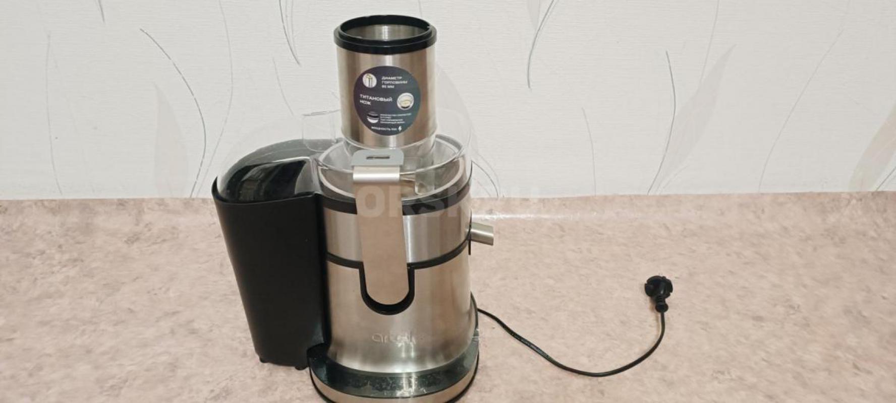 Центробежная соковыжималка Artel ART-JM_800A  в отличном состоянии, пользовались три раза. - Орск