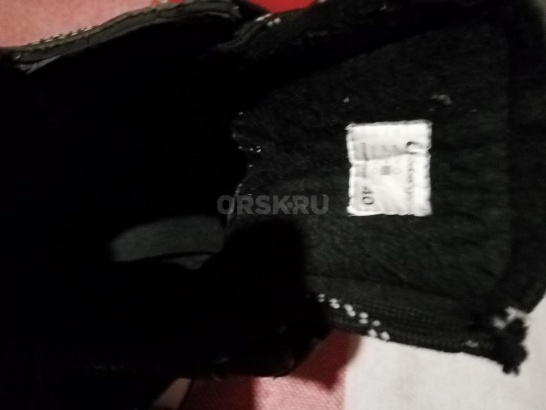 Коньки б/у, состояние хорошее, размер 40,маломерит - Орск