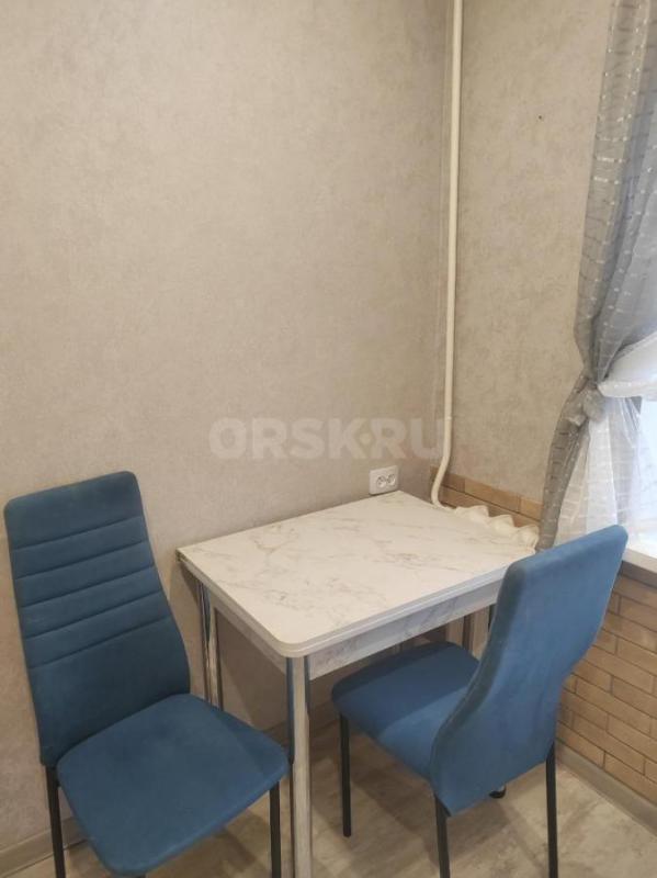 Сдаю на длительный срок 2-комн. - Орск