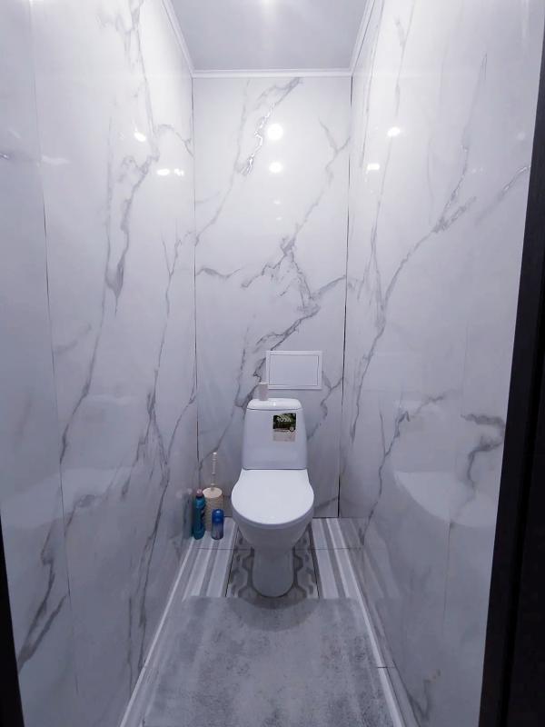 ПРОДАËТСЯ 3-Х КОМНАТНАЯ КВАРТИРА, С НЕОБЫЧНОЙ ПЛАНИРОВКОЙ, НА 5 ЭТАЖЕ, 5-ТИ ЭТАЖНОГО КИРПИЧНОГО ДОМА - Новотроицк