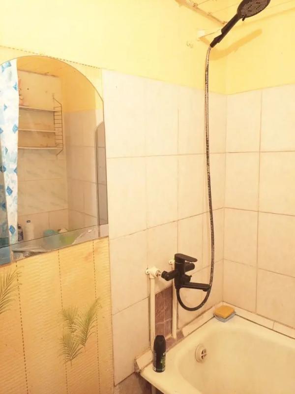 Однокомнатная квартира
улучшенной планировки
1/9 этаж
требует ремонта
но вы сделаете его под свой вк - Новотроицк