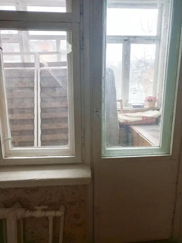 Однокомнатная квартира
улучшенной планировки
1/9 этаж
требует ремонта
но вы сделаете его под свой вк - Новотроицк