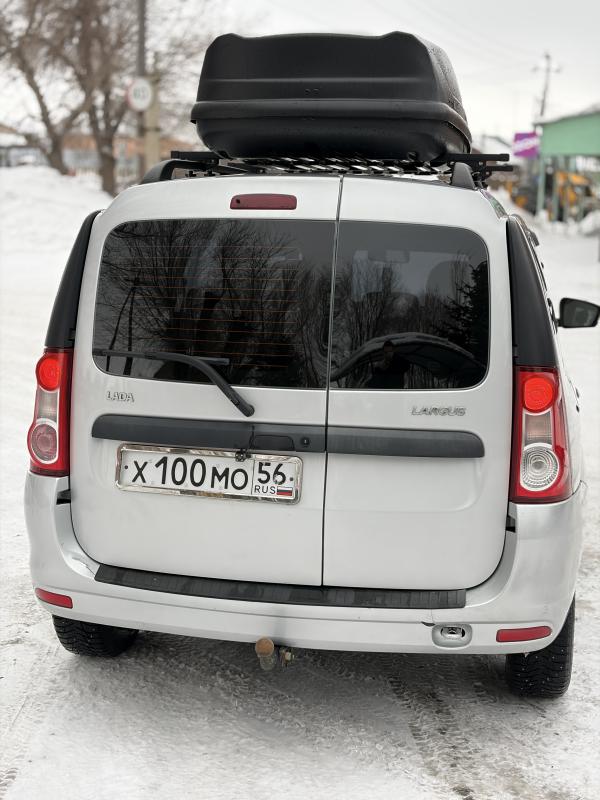 Пробег 174000. 2017 год, подогревы сидений, кондиционер, 7 мест. 3 собственника (по факту два). - Новотроицк