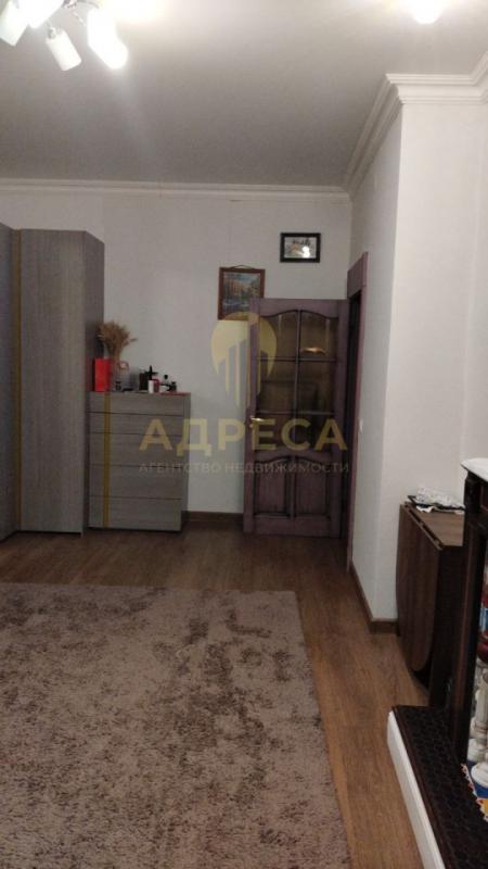 КВAРТИPA C РЕМОHТOМ, C МЕБEЛЬЮ И TЕХHИKOЙ. - Пригородный