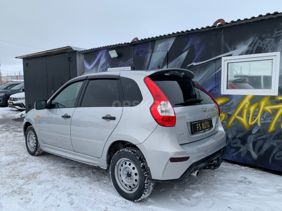 В продаже Lada Kalina конец 2013 года выпуска, в хорошем техническом и внешнем состоянии.
3 собстве - Орск