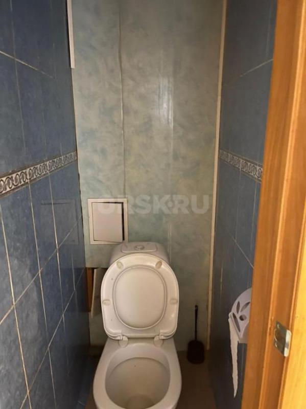 Продажа от собственника, 2 комнатная квартира район мясокомбинат ,в пешей доступности 2 садика,школа - Орск