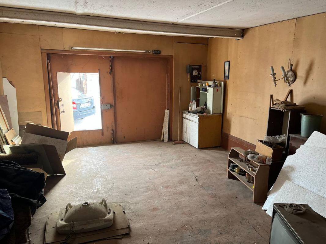 Продам классный гараж с большими воротами. - Новотроицк