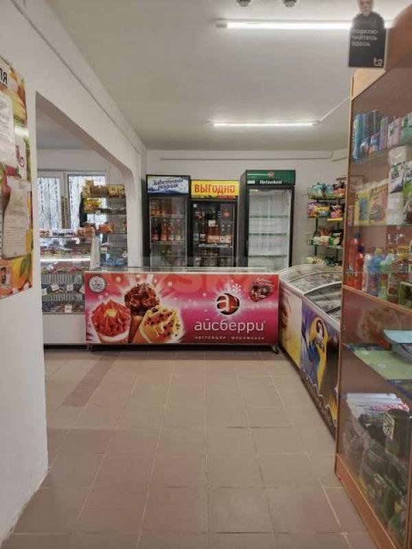 Продается торговое помещение по адресу: пер. - Орск