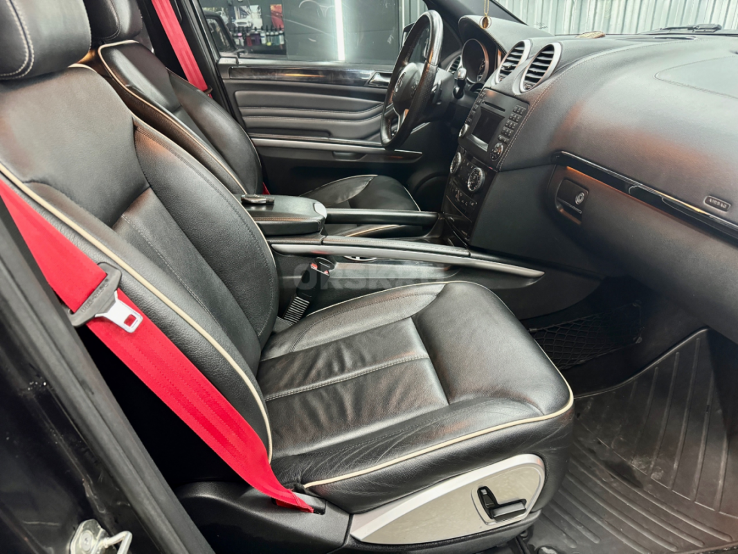 В ПРОДАЖЕ Mercedes-Benz ML 350 2012 года. - Орск