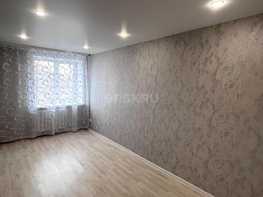 Продается светлая уютная   2-х комнатная квартира  по адресу улица Комарова дом 20
Квартира располо - Орск