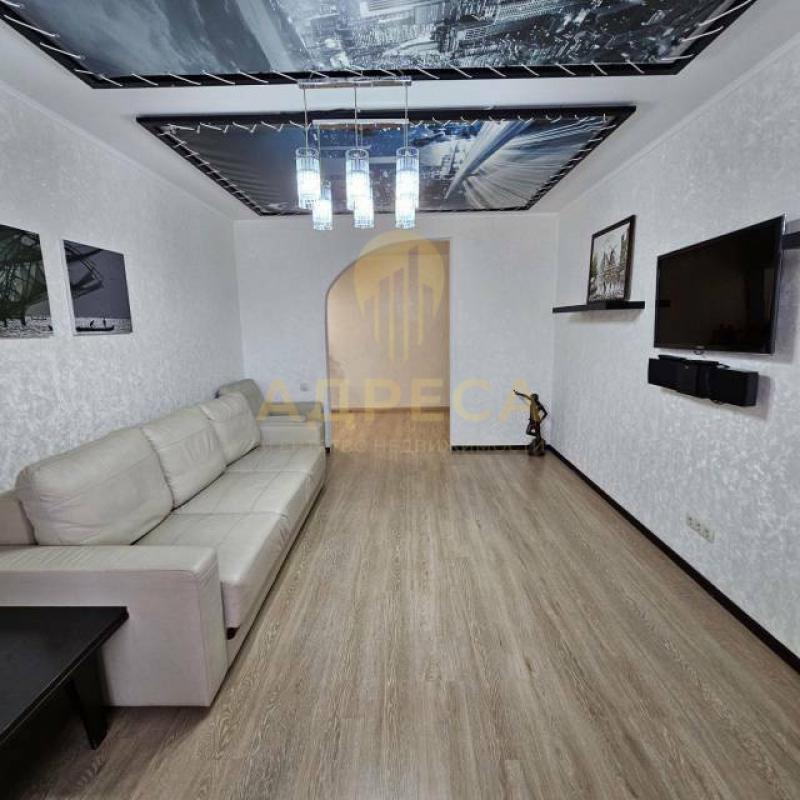 Предлагаем вашему вниманию шикарную 3 комнатную квартиру в самом престижном районе нашего города! - Оренбург