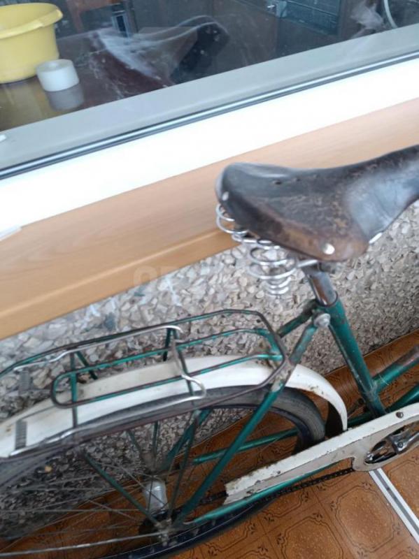 Хороший велосипед, только давно не эксплуатировался, стоял на балконе. - Орск