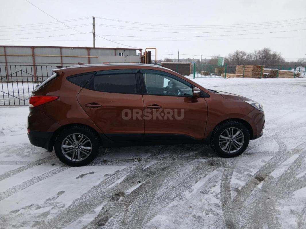 Двигатель коробка в хорошем техническом состоянии,в хорошей комплектации много что есть приятного,ку - Орск