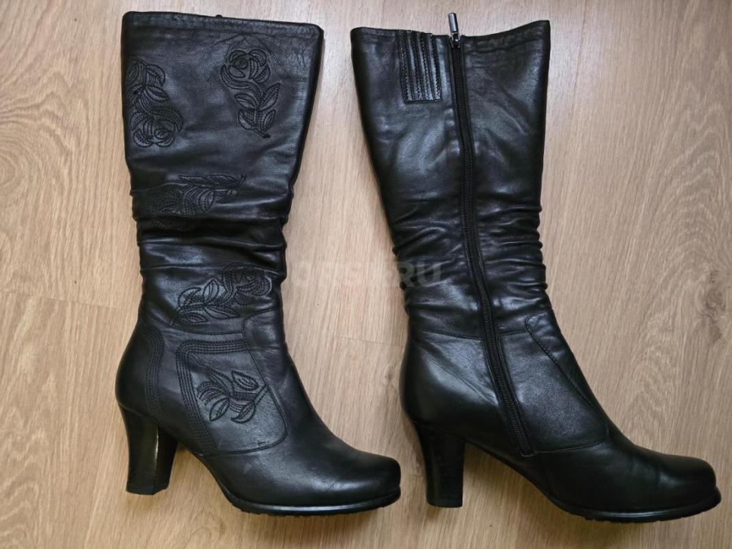 Сапоги зимние,натуральная кожа,мех.с пряжкой 37 размер. - Орск