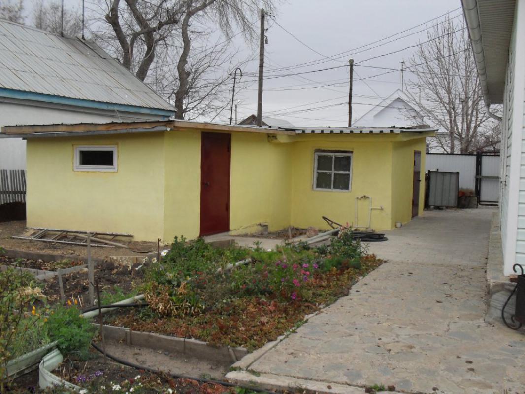 Продаётся дом S=78,2м2 с центральной канализацией. - Гай