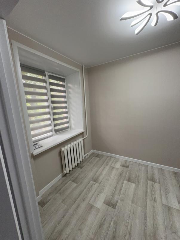 Продам 3-кмн квартиру маломерку по Советской 63 (Площадь Ленина ост) в районе с развитой инфраструкт - Новотроицк