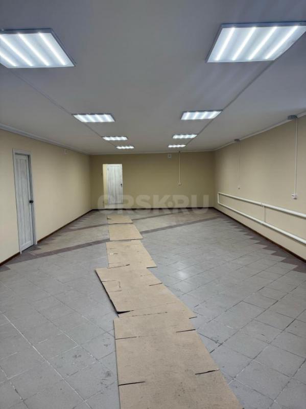 Сдаются помещения на цокольном этаже в 6 МКР,различной площади - Орск