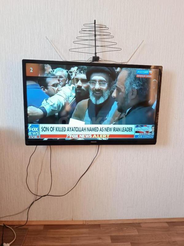 Телевизор Филипс , диагональ 41 дюйм, показывает хорошо. - Орск