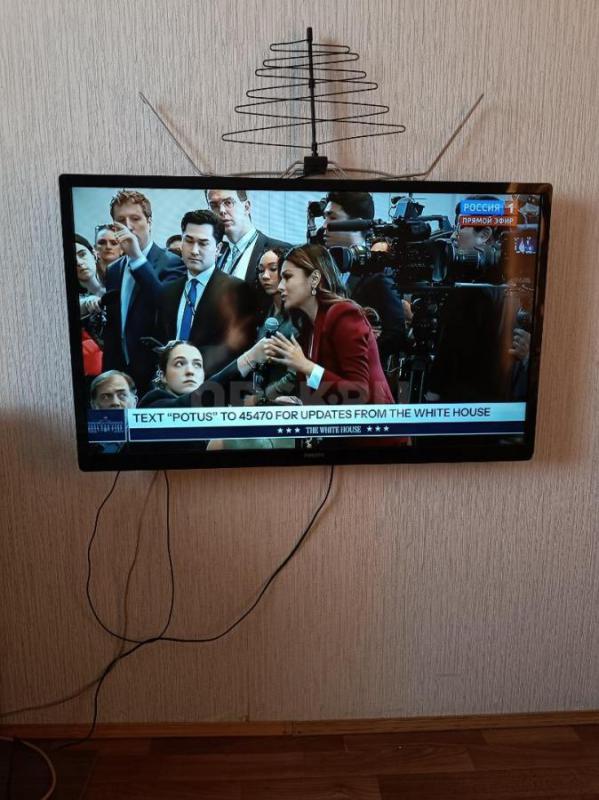 Телевизор Филипс , диагональ 41 дюйм, показывает хорошо. - Орск