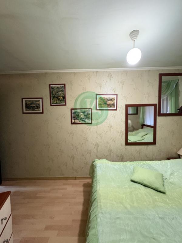 Продам 3-х комнатную квартиру по адресу: ул. - Орск