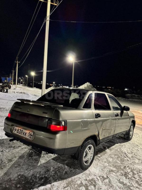 Продам ВАЗ 2110 2001 года (инжектор), автомобиль на уверенном ходу, двигатель и коробка без нарекани - Орск