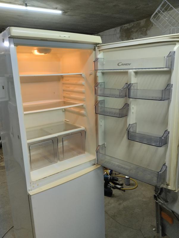Продам холодильник Candy CCM 340 SL, полностью в исправном состоянии. - Новотроицк