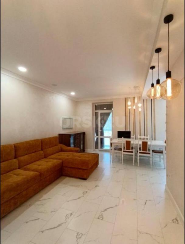 Продается уютная двухкомнатная квартира с евро-ремонтом в блочном доме. - Орск