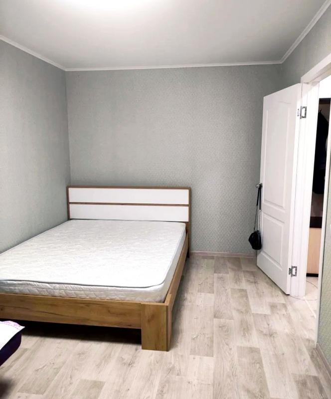 Продается прекрасная 1-комнатная квартира  в спокойном районе города по адресу: ул. - Новотроицк