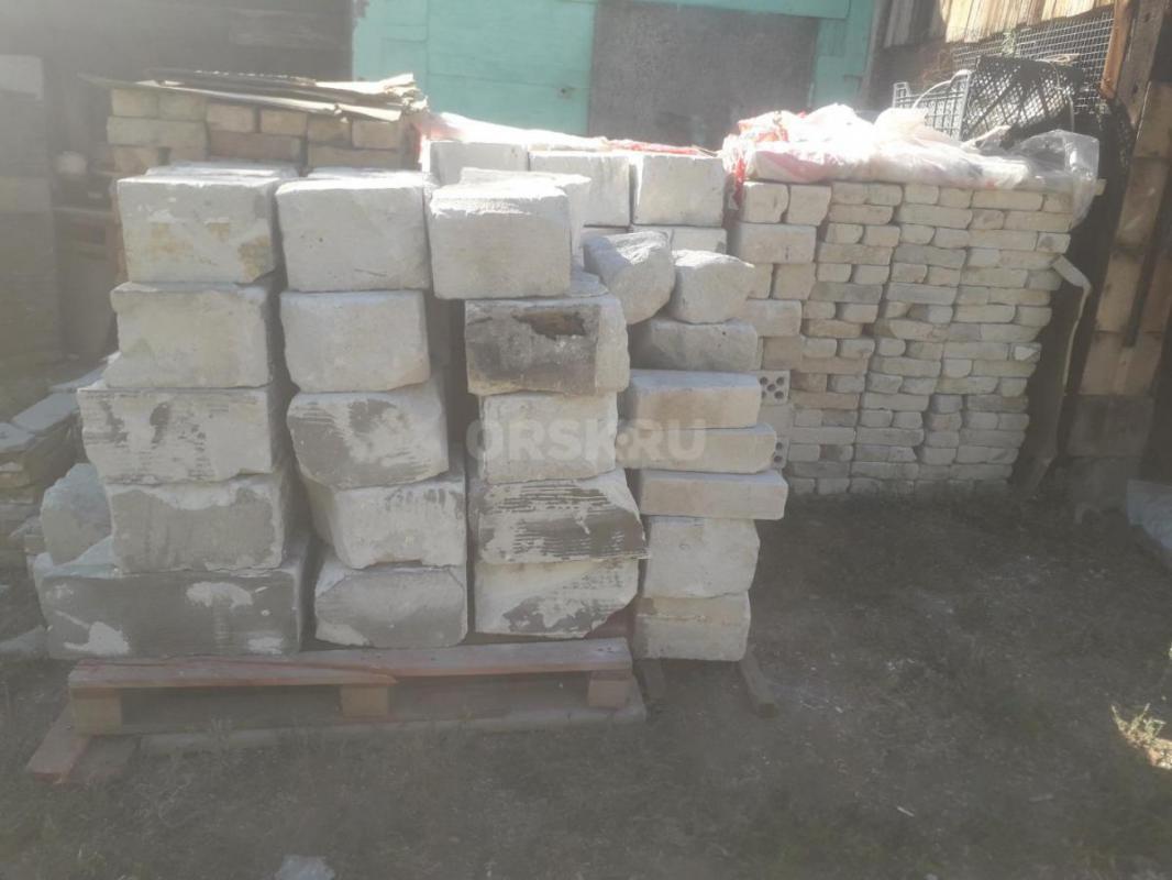 Газоблок 600×300×200, бу, разборный, остатки клея, сколы
30×10 4 половинки, 7 брусков
36шт. - Орск