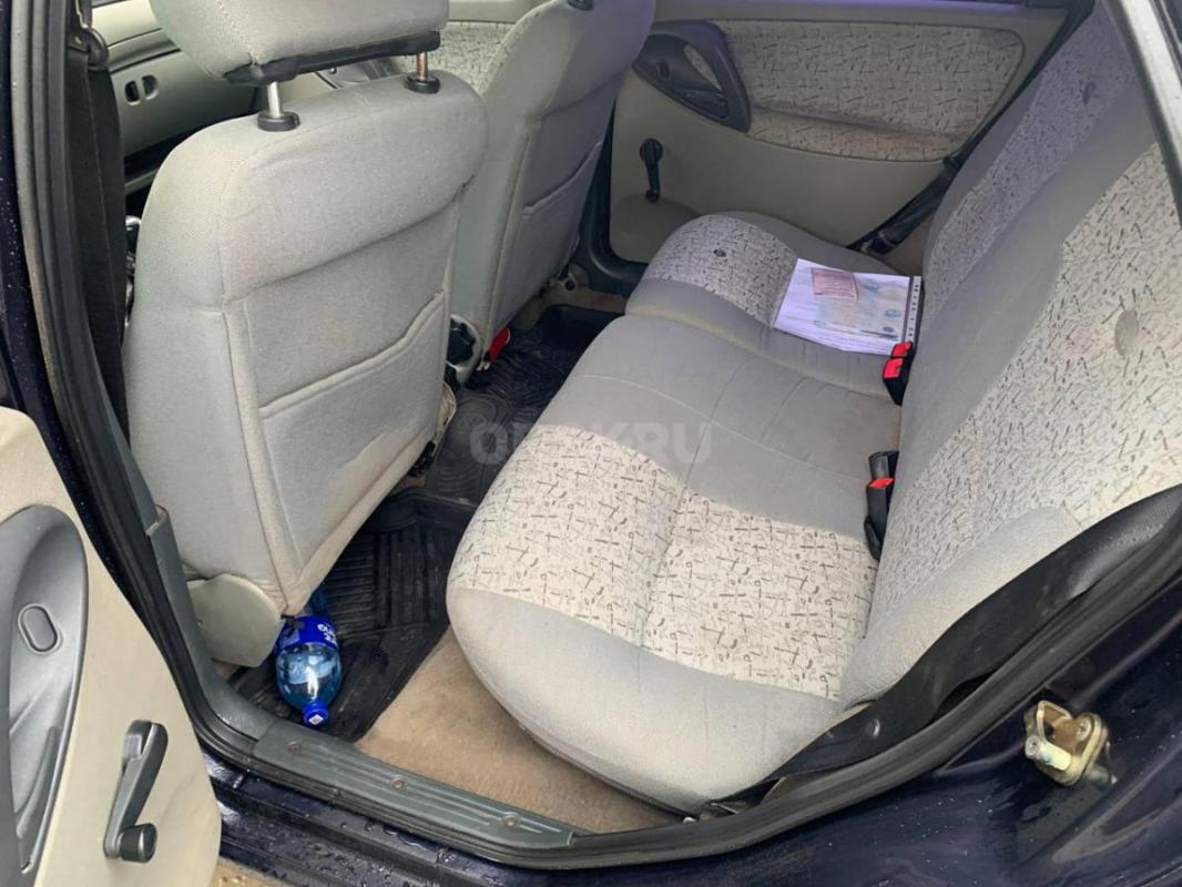 Калина 1, 2007 год 
В отличном состоянии для своих лет 
Двигатель 8 клоп ,тяга отличная 
МКПП раб - Орск