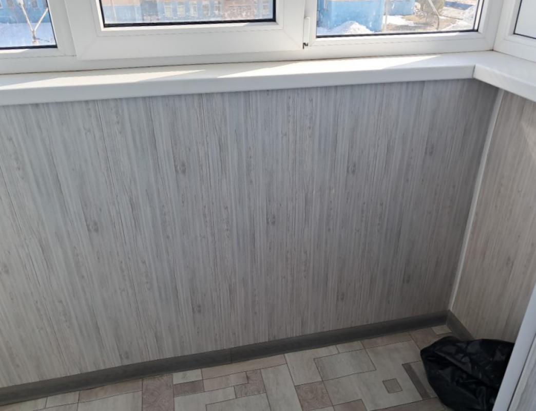 Продаю 1 квартиру в хорошем состоянии по ул. - Гай