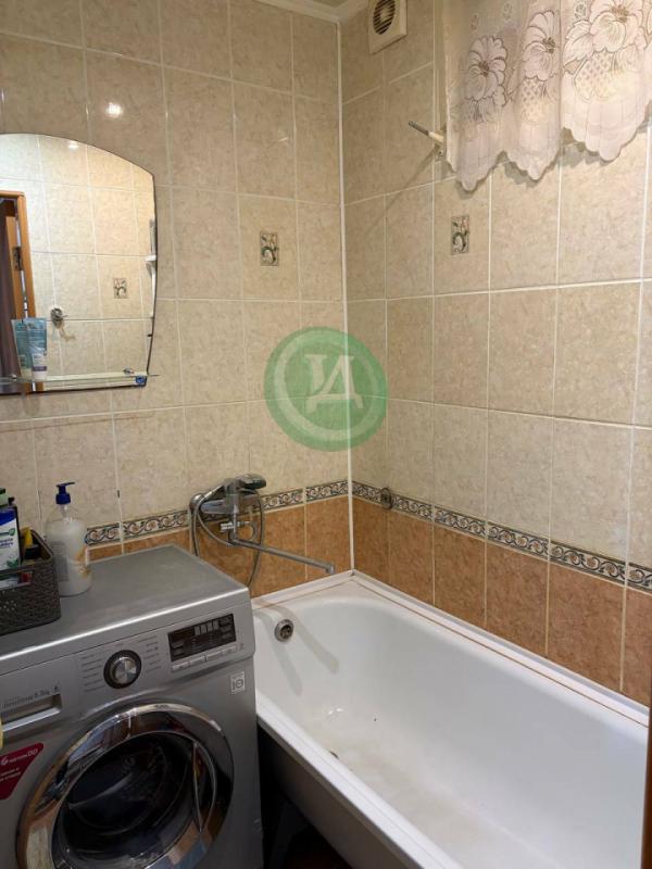 Продам 3-х комнатную квартиру по ул. - Орск