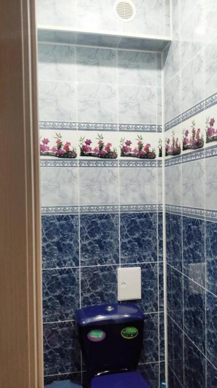 Продается просторная трехкомнатная квартира  в центре города по адресу ул. - Орск