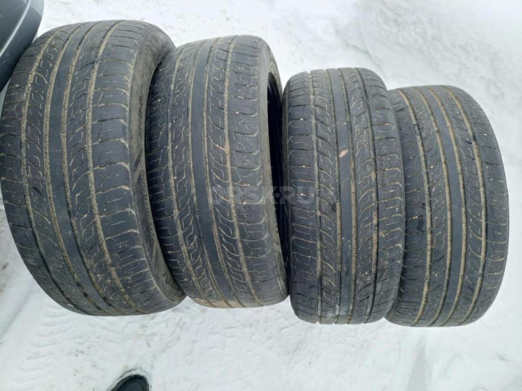 Летняя резина в хорошем состоянии 205/55 R16.   4 штуки - Гай