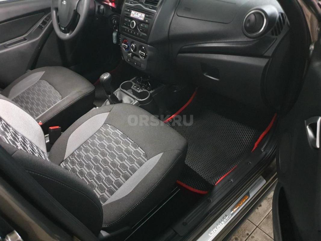 Продам  Гранта Кросс в красивом цвете! - Орск