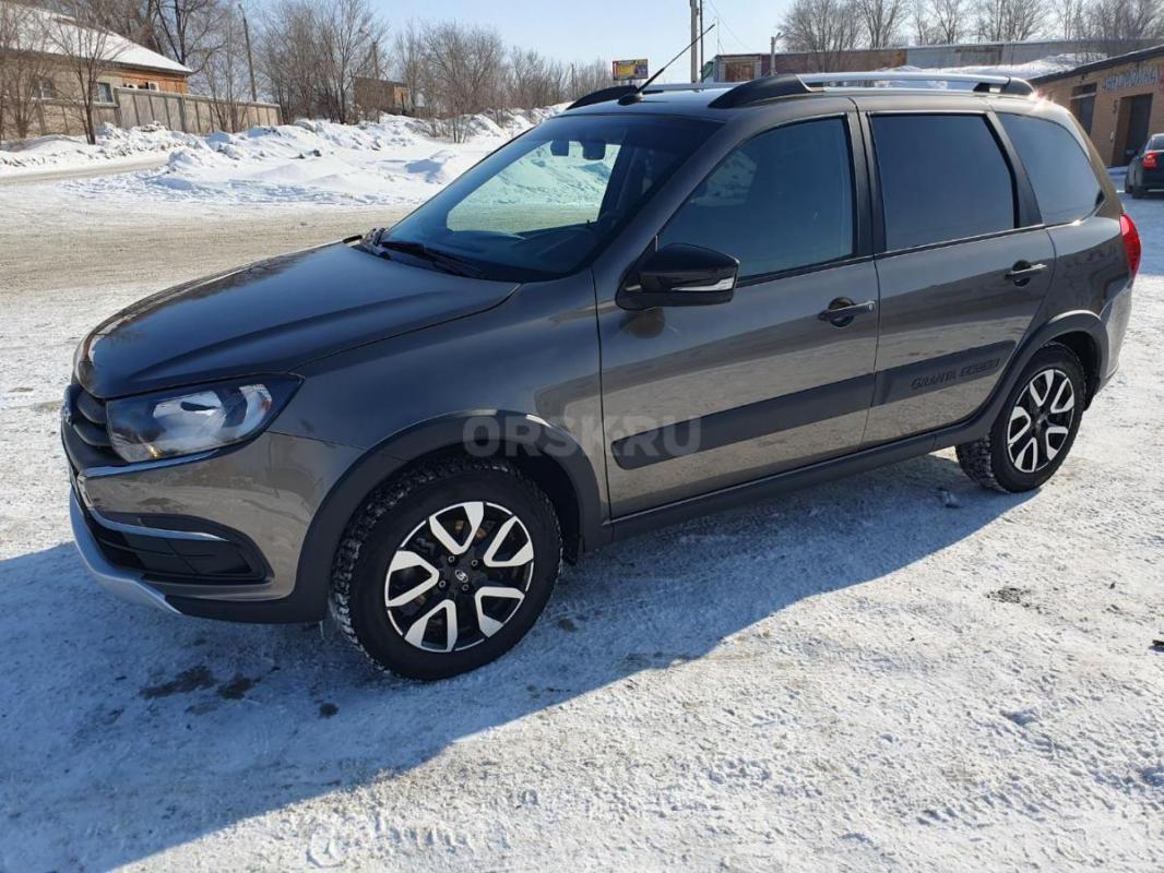 Продам  Гранта Кросс в красивом цвете! - Орск