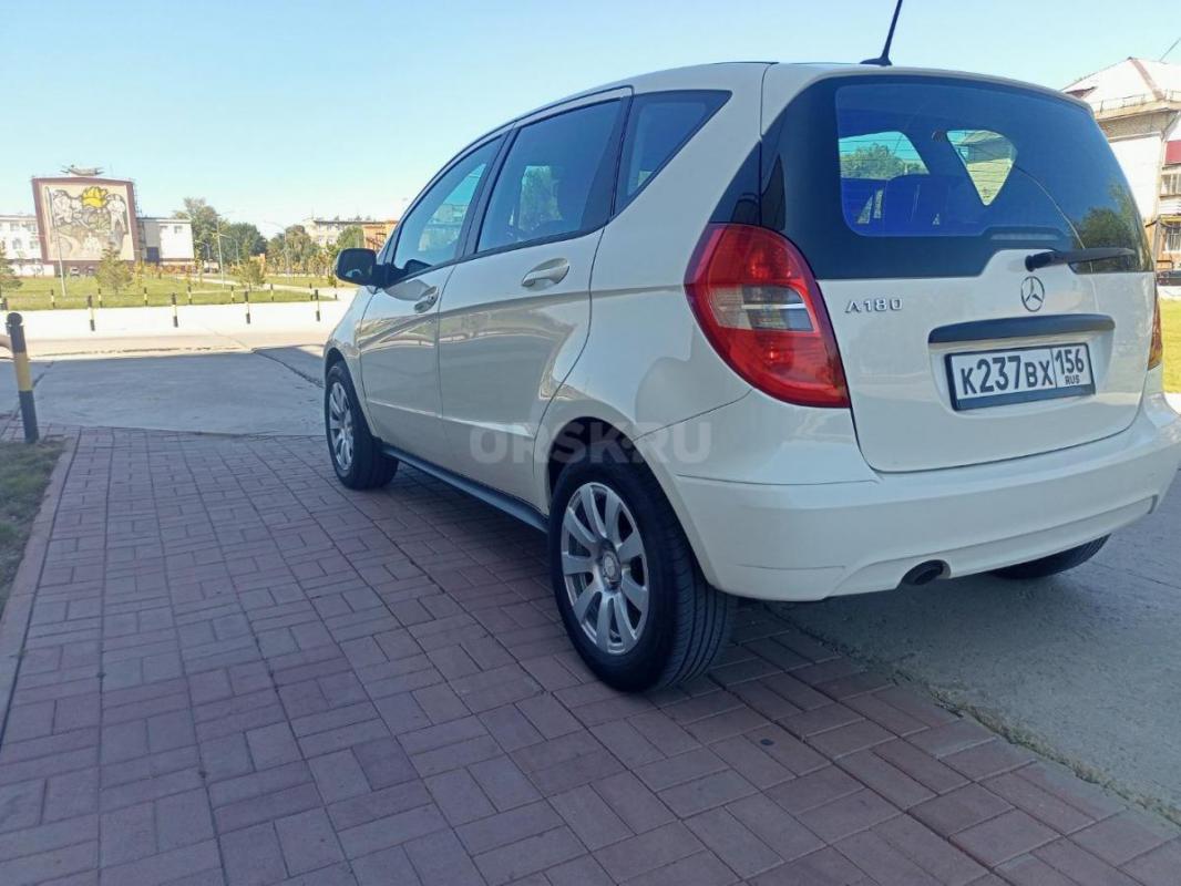 Продам Мерс двигатель бензиновый объём 1.7 литра, коробка автомат, два комплекта колёс зима лето на - Гай