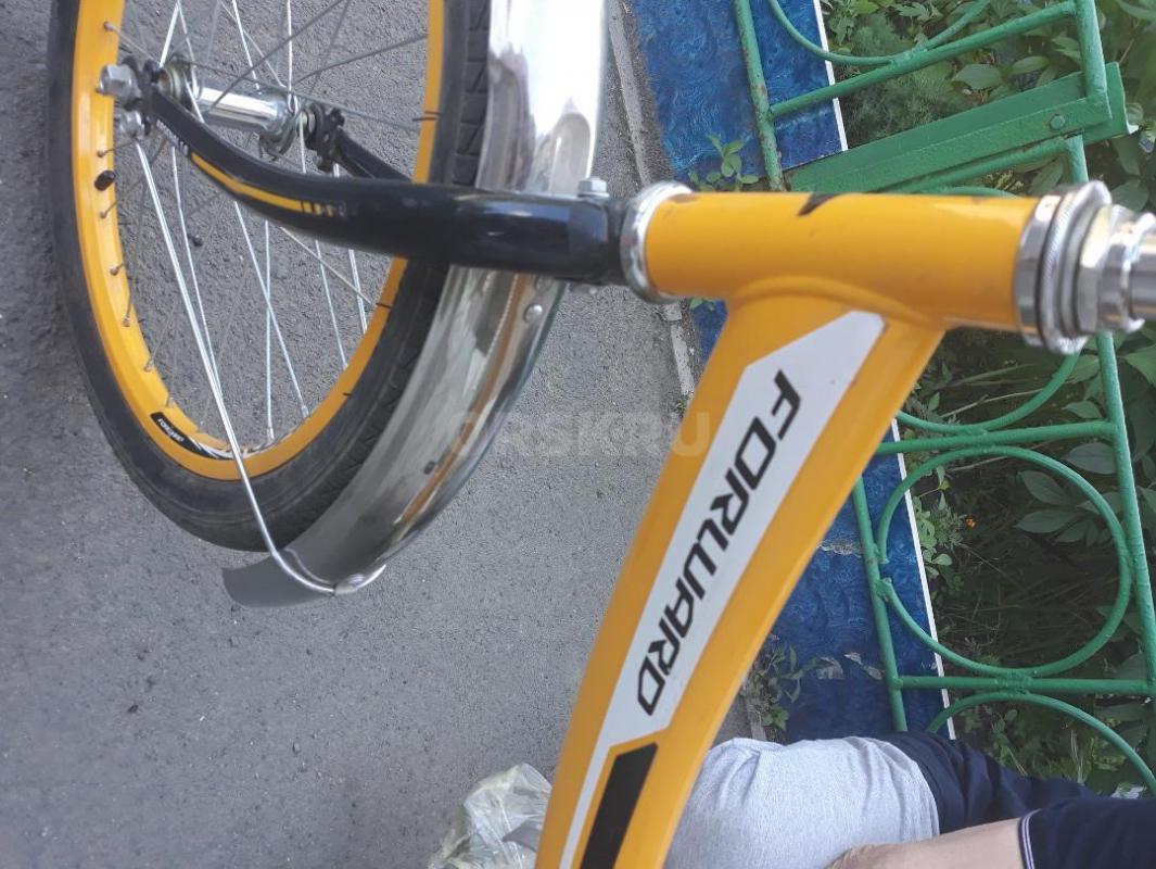 Подростковый велосипед б/у желтый Forward Arsenal складной колеса 14 состояние нового - Орск