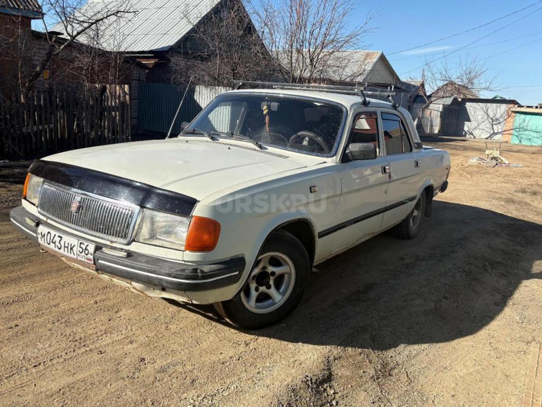 Продам Волгу в хорошем состоянии, двигатель 402, кпп 5тиступка, резина зима-лето на дисках, торг у к - Орск