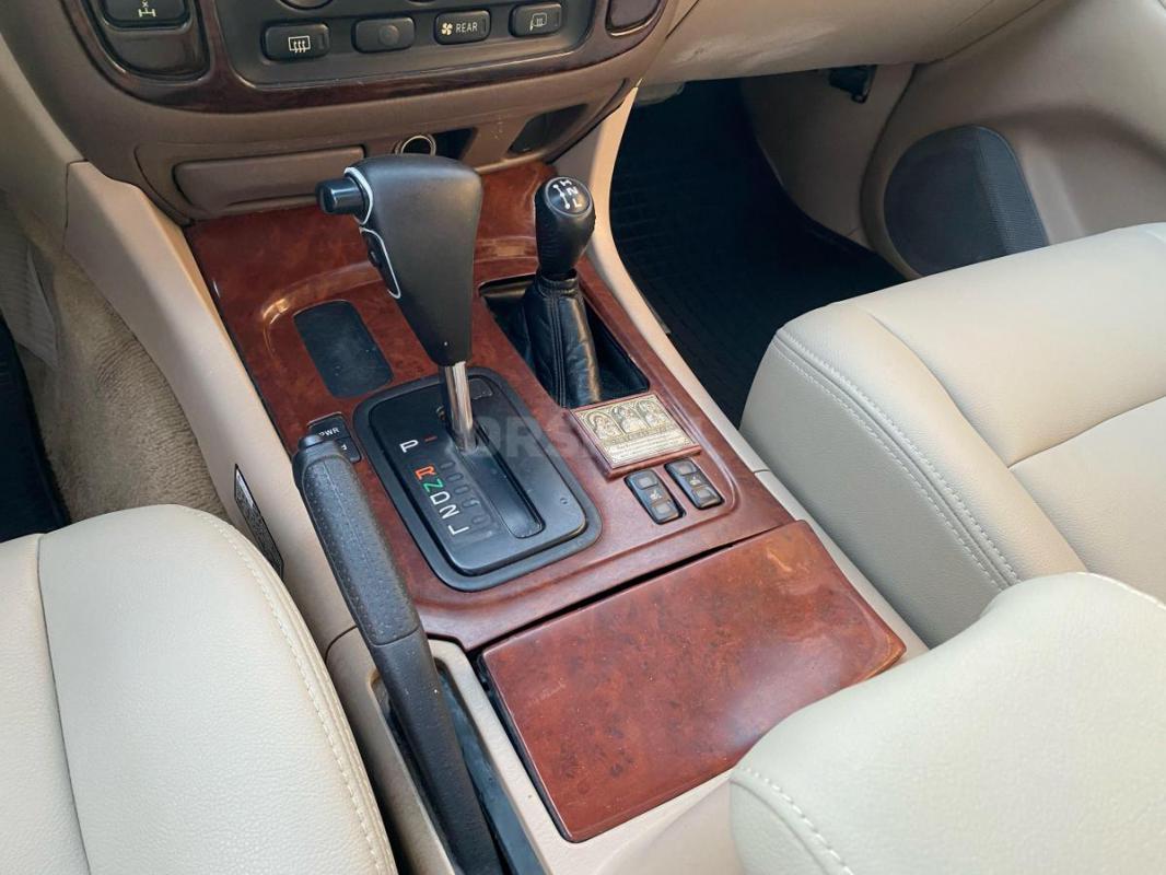 Продам личный автомобиль Land Cruiser 100. - Орск