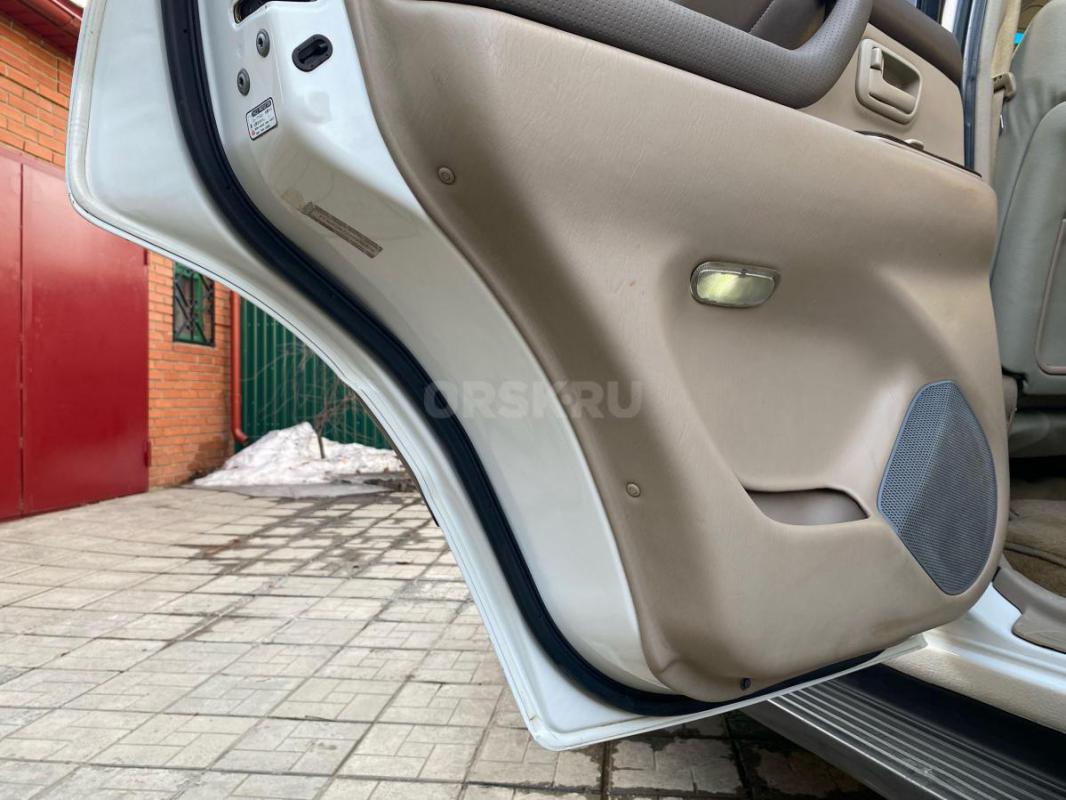 Продам личный автомобиль Land Cruiser 100. - Орск