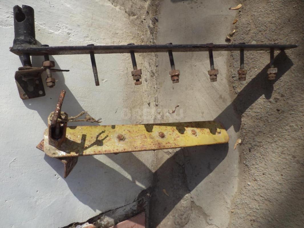 Запоры для гаража  1000р. с винтарями. - Орск