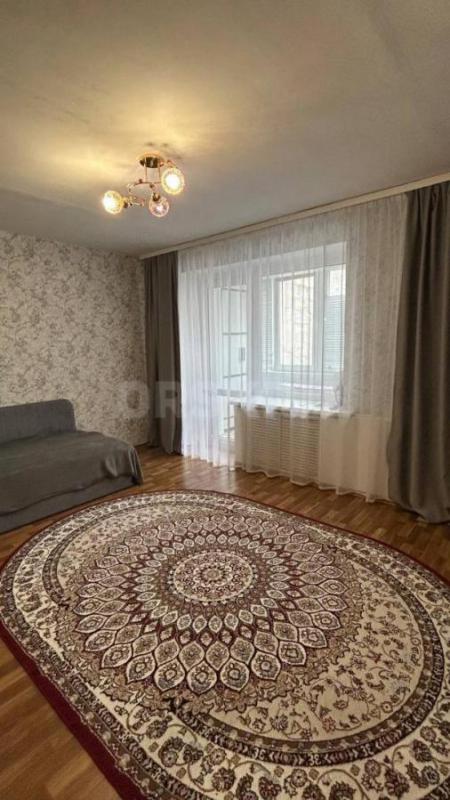 Продается в центре города  1 комн. - Орск