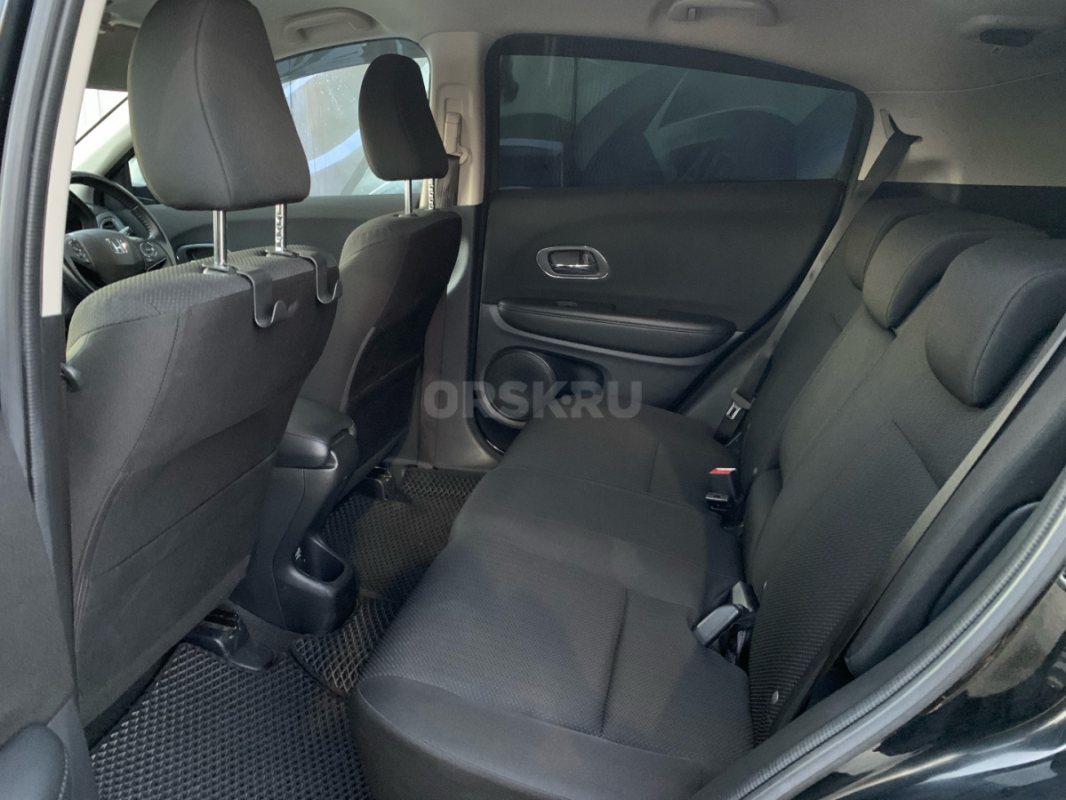 В продаже Honda Vezel 2017 года выпуска. - Орск