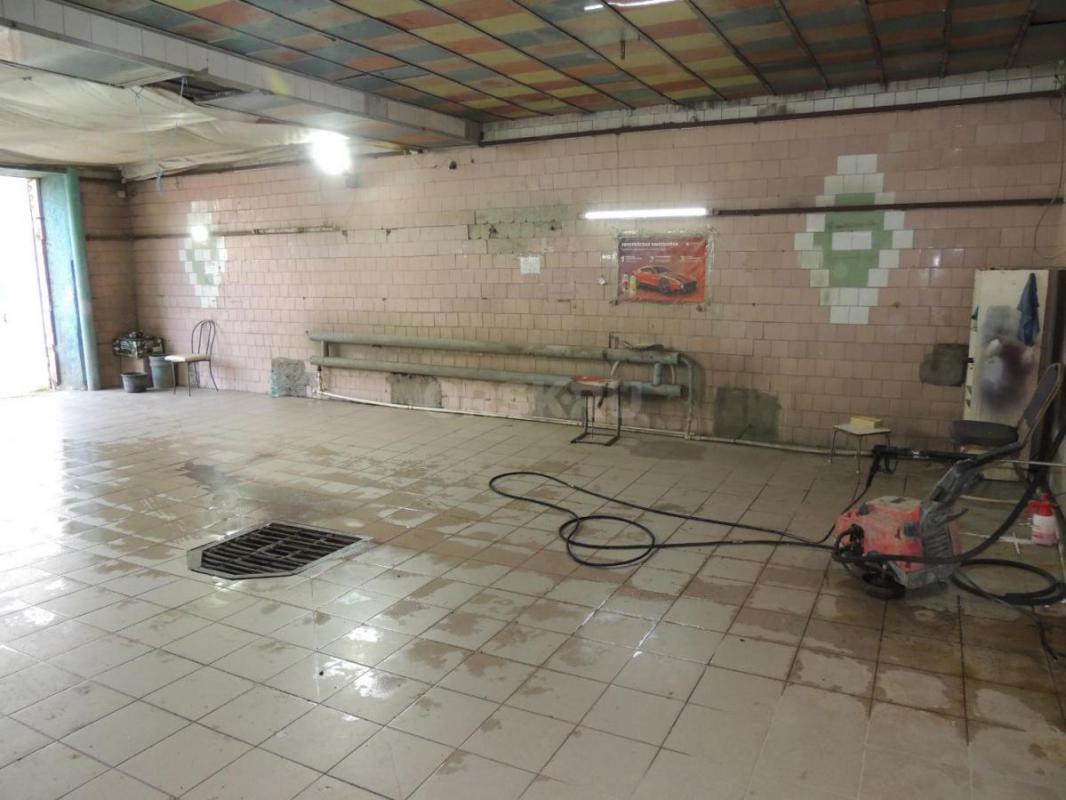 Продам отдельно стоящее здание коммерческого назначения (готовый функционирующий бизнес)  в одном из - Орск